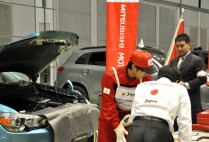 グローバルな技比べ